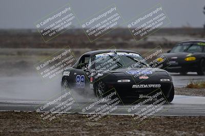 media/Nov-15-2025-CalClub SCCA (Sat) [[7bfa5a7151]]/Race/Group 4/